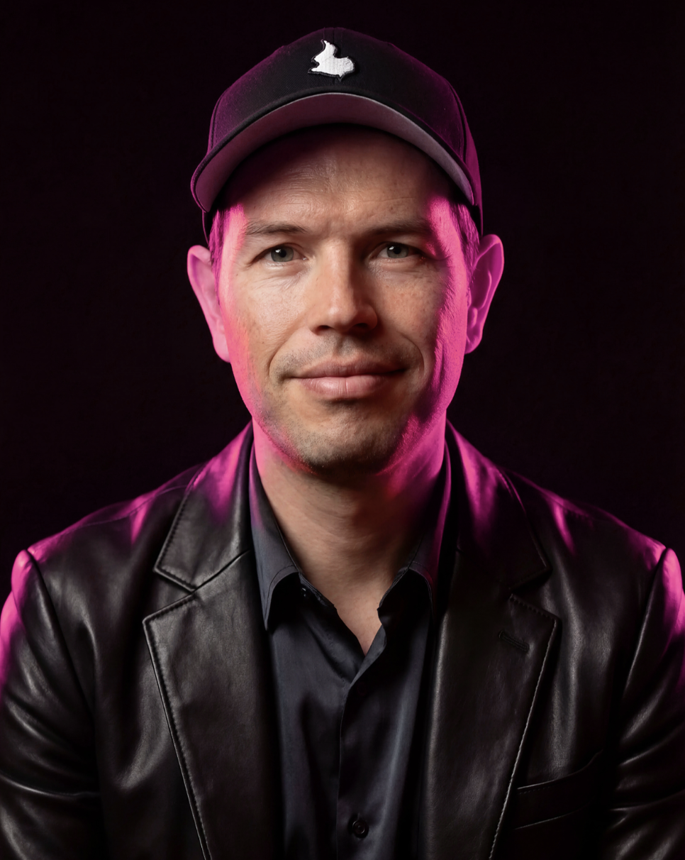 Fernando Aguilar — Estratega de Negocios e Inteligencia Artificial